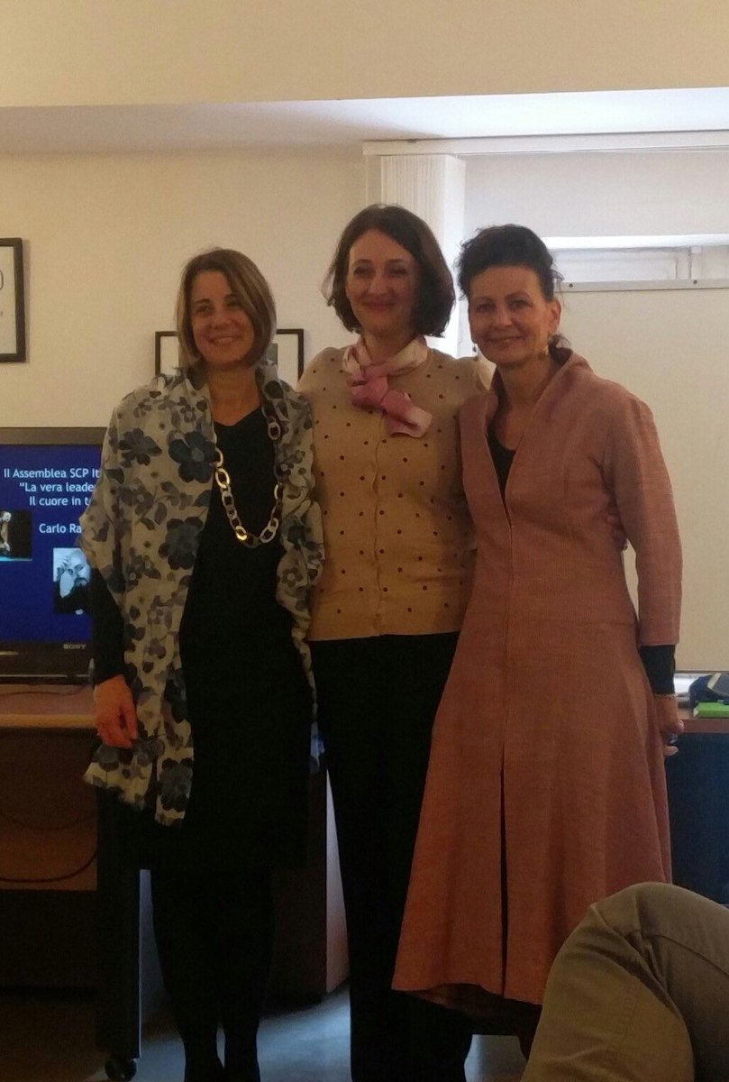 SilvanaDini1's tweet photo. Welcome to @arosicarelli President of @SCPItaly and thanks to @AnneSoyez Past President and @idasirolli President elect https://t.co/0rWKtg0YRX