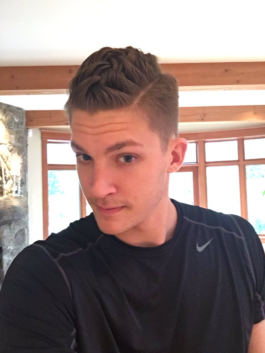 MeyersLeonard's tweet photo. Ronaldo Flow https://t.co/eVqrKwKJEH