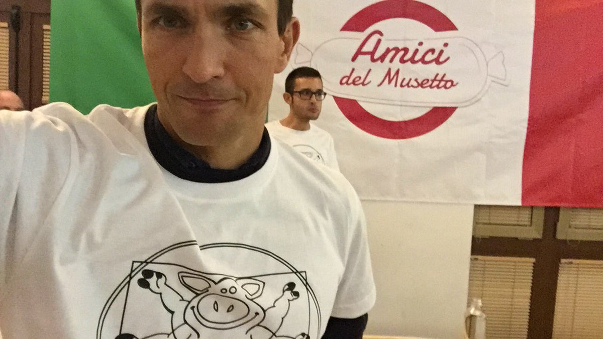 fontello's tweet photo. Musetto party. https://t.co/VFprTBj5Fj