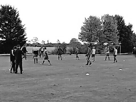 RRFC_Youth's tweet photo. Sunday 27/11/16

⚽ RRFC Youth v @chinnorfc 

🕥 10.30 am

📍 @KimbleCC 

🏆 @southbucks_yl Div Two https://t.co/ra2mg4FUK0