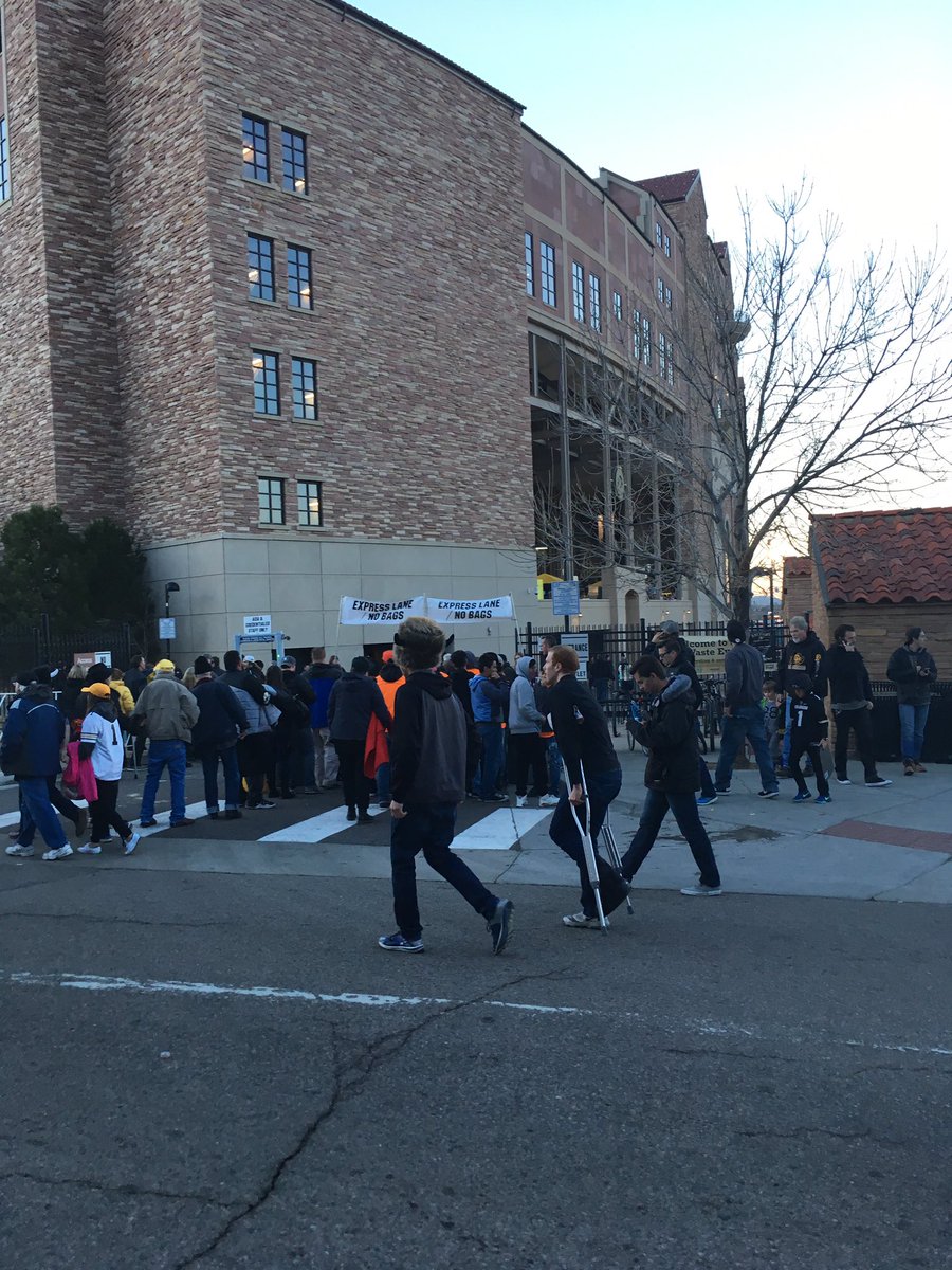 CUBuffsAthOps's tweet photo. 1 hour until kickoff. Get to the stadium now. #CUin60 #avoidthestampede #@cubuffs @CUnitFootball @CUSportsNation https://t.co/dpIploio27