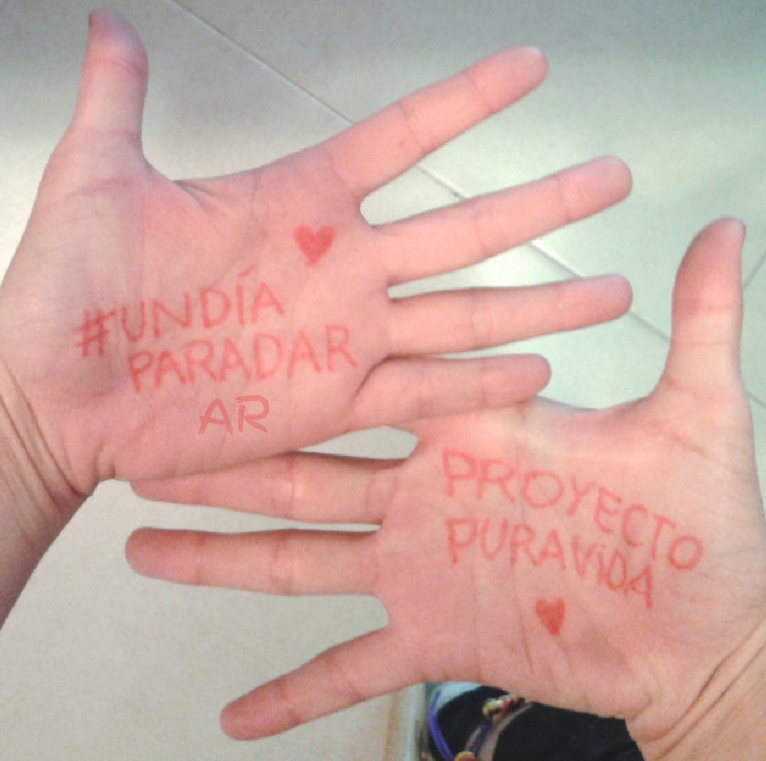 UnDiaParaDarAR's tweet photo. Subí la foto de tus #ManosQueDan y etiquetános así podemos verla y darle RT! Este 29, sumáte a #DAR!!
#UDPDAR2016 #UnDiaParaDar https://t.co/ogIluXG8t9