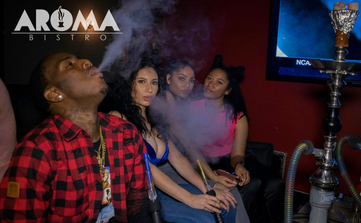 Aroma_Bistro's tweet photo. Saturday is the right move at Aroma!
4105 Washington Ave.
#AromaBistro #Aroma #Houston #Hookah #Food #Drinks #HappyHour https://t.co/SsWPHt6mGF