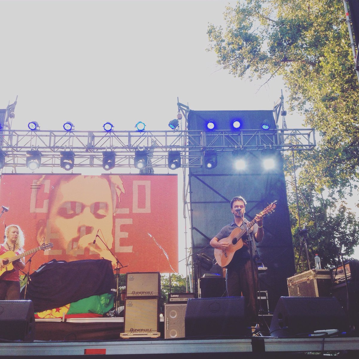 EscuelasdeRock's tweet photo. Estamos con #CamiloEque dentro de #Carnaza en el Festival #PabloDeRokha2016 https://t.co/mkvQwEc3F9