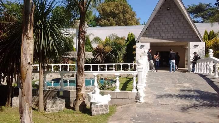 ElijoCreer's tweet photo. La quinta lion II desde adentro...
#ElijoCreer
#DiosTambienEstaEnMoreno
@KYOSKO_ @adrian_intrieri @oficial_Seven @alejanespinola
Te esperan! https://t.co/iDnIXqLaiP