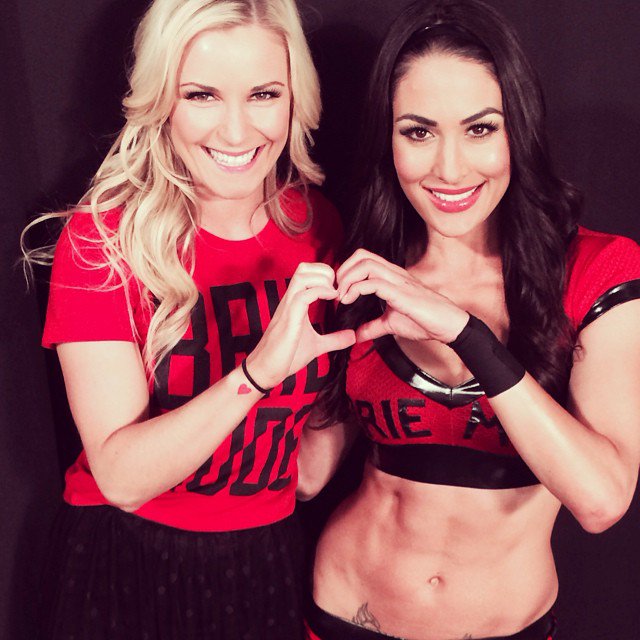 ModeActivator's tweet image. Love my Nae-Nae! 💋