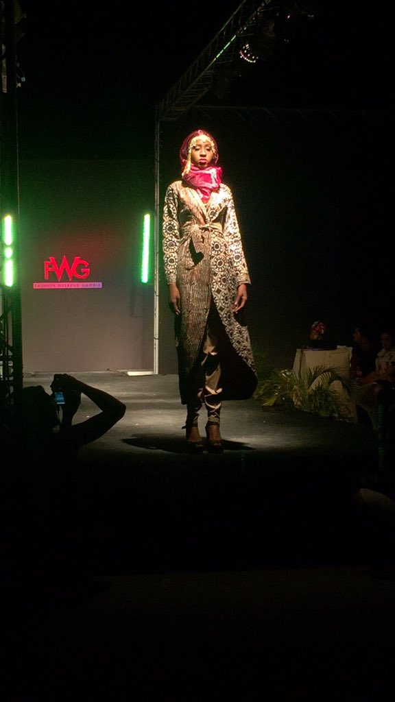 FashionWGambia's tweet photo. Closing tonight's show and drawing the curtains on another edition of Fashion Weekend Gambia, Yaws! #FWG2016 https://t.co/iLLoIKD30N