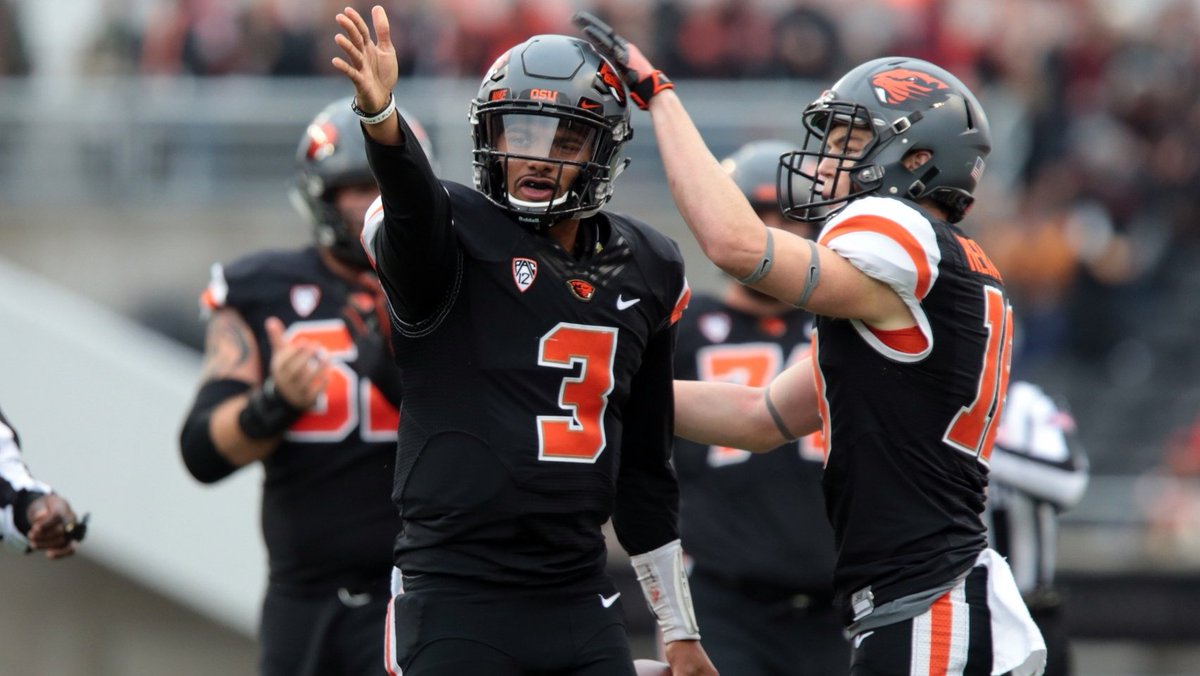 KGWNews's tweet photo. For the first time since 2007, the Oregon State Beavers have won the Civil War. Beavs knock off the Ducks 34-24! (Photo: USA TODAY Sports) https://t.co/gcddKnKtwt