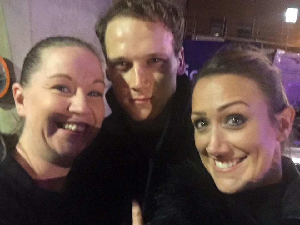 RubyCatt's tweet photo. Dirty Dancing was brilliant tonight @Thehexagon . @KarlJWilson thank you for letting us manhandle you @ the stage door 😜👏🏻📸 https://t.co/3RtVaoBSTM