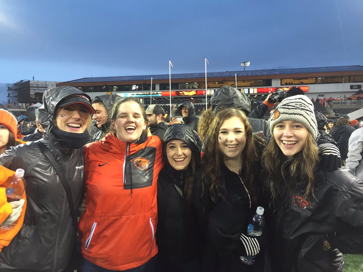 emilymrn13's tweet photo. Ya Beavs!!!!! https://t.co/ShEshmd9bQ