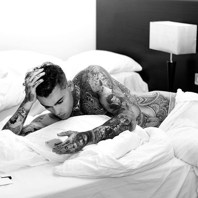 inhell247's tweet image. Join me? 😏