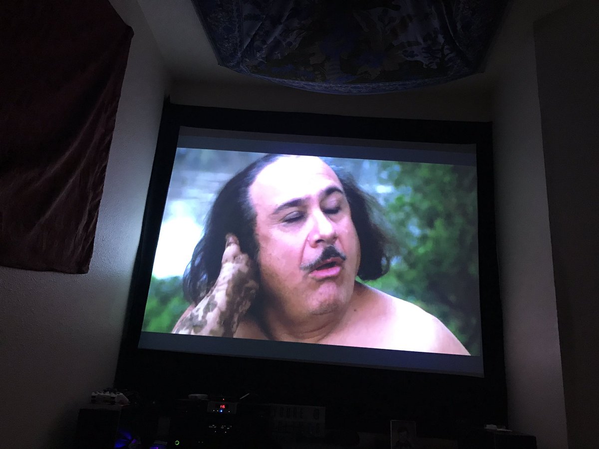 MickeyMackintsh's tweet photo. @DannyDeVito was this before or after you started using a toe knife? https://t.co/tka3g8xkqO