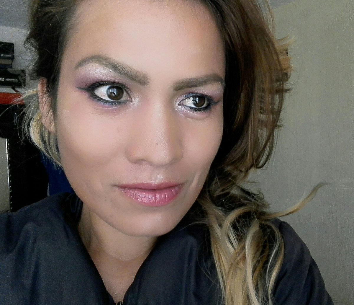 VeraRamirez87's tweet photo. #makeuppink #makeup #maquillaje #maquillajeenrosa https://t.co/ZN0NViEXUl