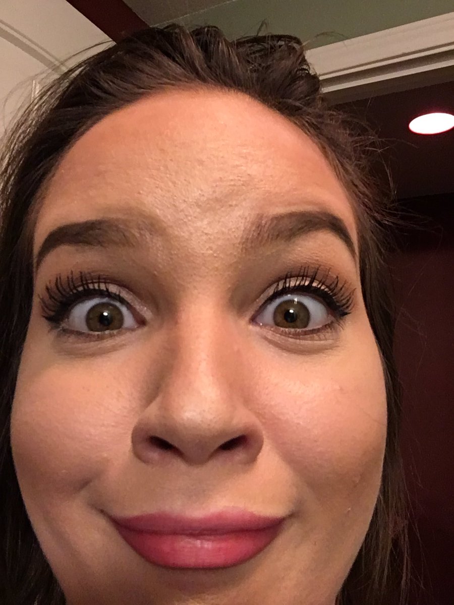 kylasavannahh's tweet photo. Forgot my phone at work for five minutes..  @angela_elmer https://t.co/RVq2IgEhgq