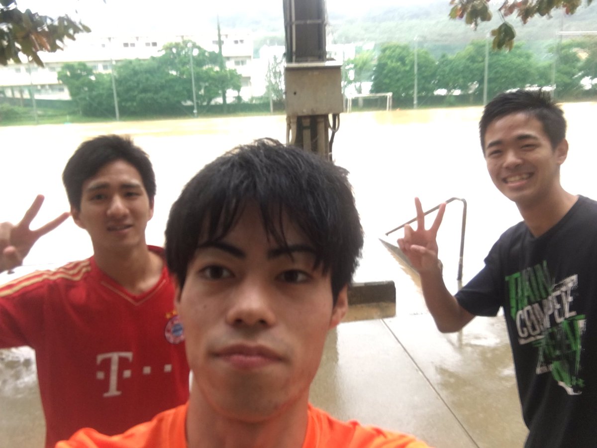 yms_s800's tweet photo. 今からサッカー⚽️

暴れるぞ〜〜〜🔥🔥 https://t.co/Df3Cgm8IXd