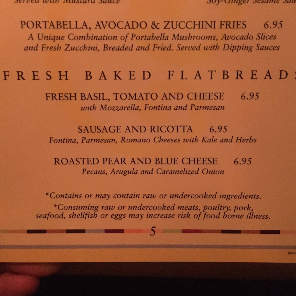 ekt19's tweet photo. It's so disappointing when you go out to dinner and see they've misspelled #flaahbread on the menu. @iliza https://t.co/Ptl61bqjrd