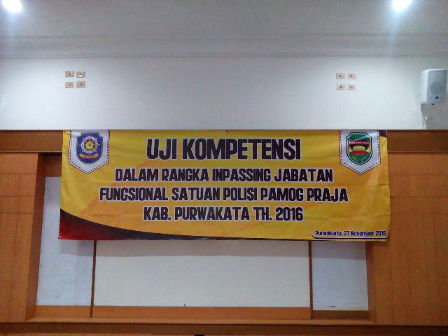 BidTrantibum's tweet photo. @DediMulyadi71 @satpolPP_Pwk @saepuddin_09 Assement peserta Jafung Pol PP Purwakarta, alhmdlh sukses 100 % LULUS.. https://t.co/lBRgJsPR4m
