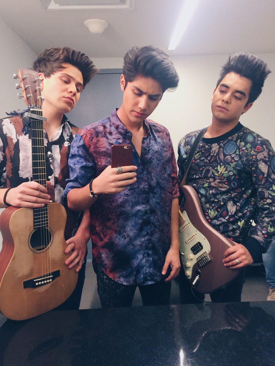 layloficial's tweet photo. Antes del show en la @arenacdmexico @CD9 ¡Gracias por la invitación amigos, lets do it! https://t.co/6meGVdBYZb