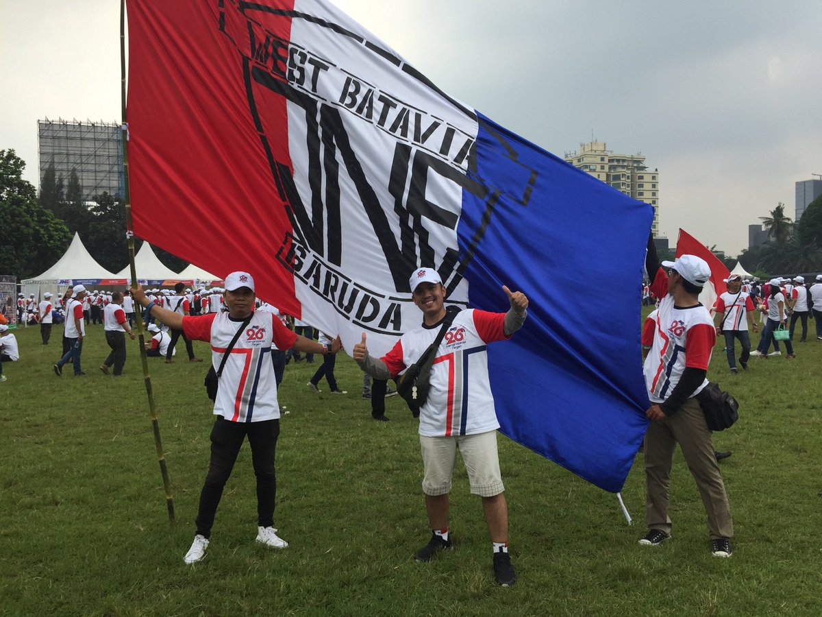 gharong's tweet photo. Berkibar lah @JNE_ID  seperti bendera ini berkibar, sukses terus &amp; mengeinspirasi negeri #SayaJNEBanget #JNE26Tahun #MenginspirasiNegeri https://t.co/asYn0NTNjg