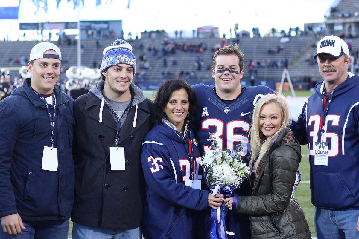 Ian_Bethune's tweet photo. .@MWalshy34 with his family on #UConn's Senior Day https://t.co/84do5IwSMq