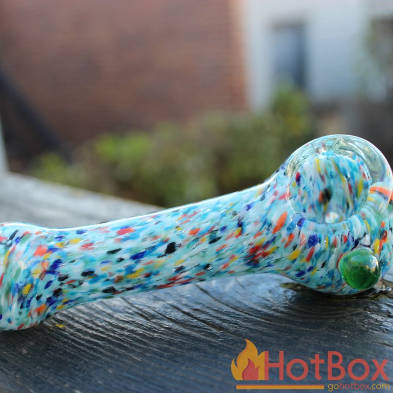 hotboxwithus's tweet photo. Roll to https://t.co/XnmlPGTVTP   and save $3 off your first litebox from #hotbox using code TWT3 https://t.co/T2Aq7LI2ki