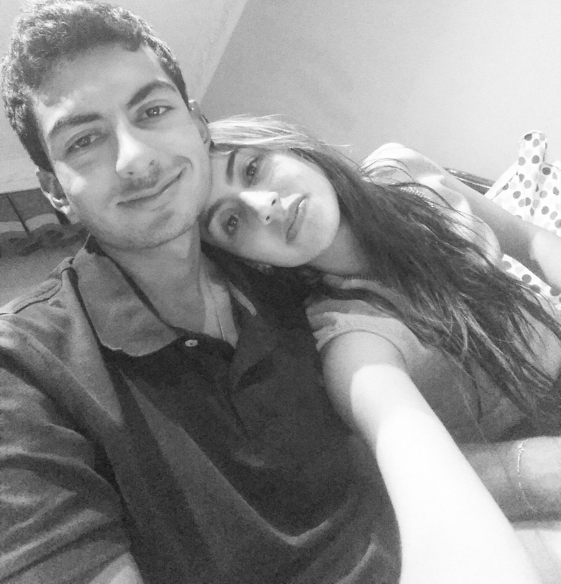 rincon_02's tweet photo. 💑 Cuida de mi !! @karenJimenaDiaz https://t.co/o6KlvgFloh