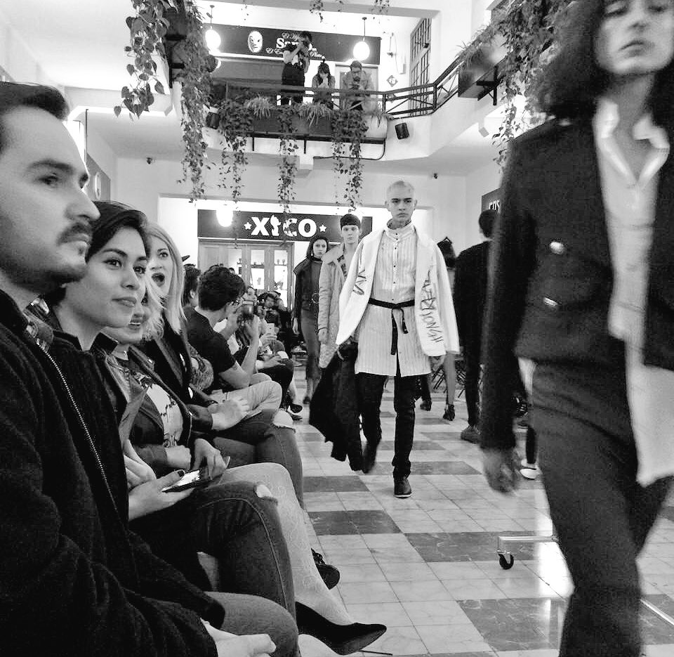 BarrioAlamedaMx's tweet photo. MNV INTERVENTION @ManovManov / @Varakova welcome @HOM_mx #DrMora9 #CentroHistórico #TuBarrio https://t.co/9is1Y4UaNj