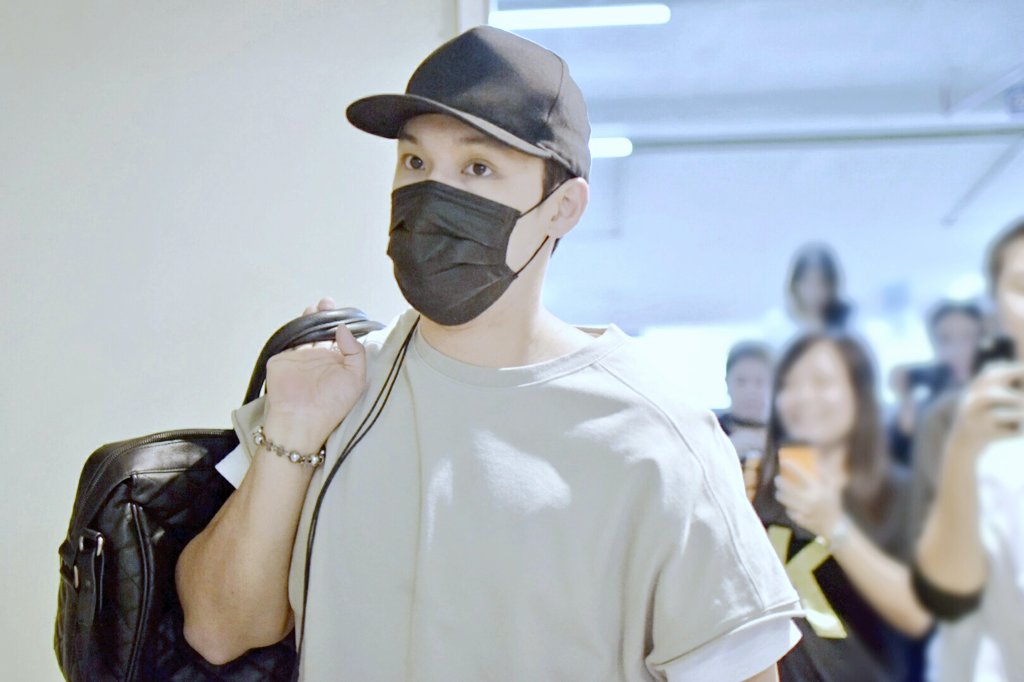 molnoknoy's tweet photo. #KS ขาเข้า #27NOV2016 #ลอดลายมังกรเดอะมิวสิคัล https://t.co/IR11iky93V