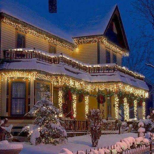 lecslove's tweet photo. ☁ Cita y elige ☁

14. ¿Cómo decorarías tu casa para navidad? https://t.co/OTw5RM9gfD