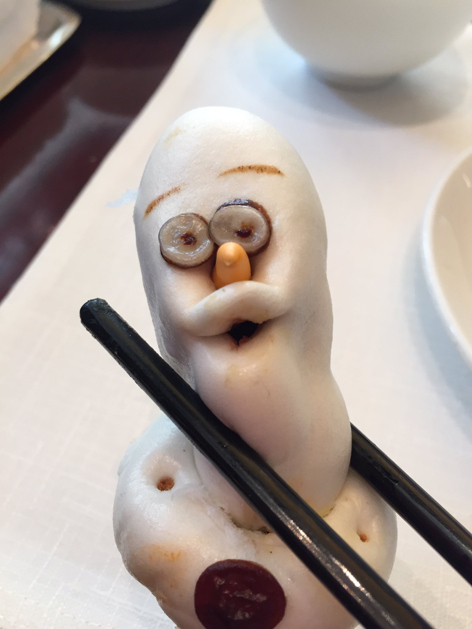 かなめ Siri 香港ディズニーの飲茶 オラフwwwwwww T Co Dpuagmcbfh Twitter