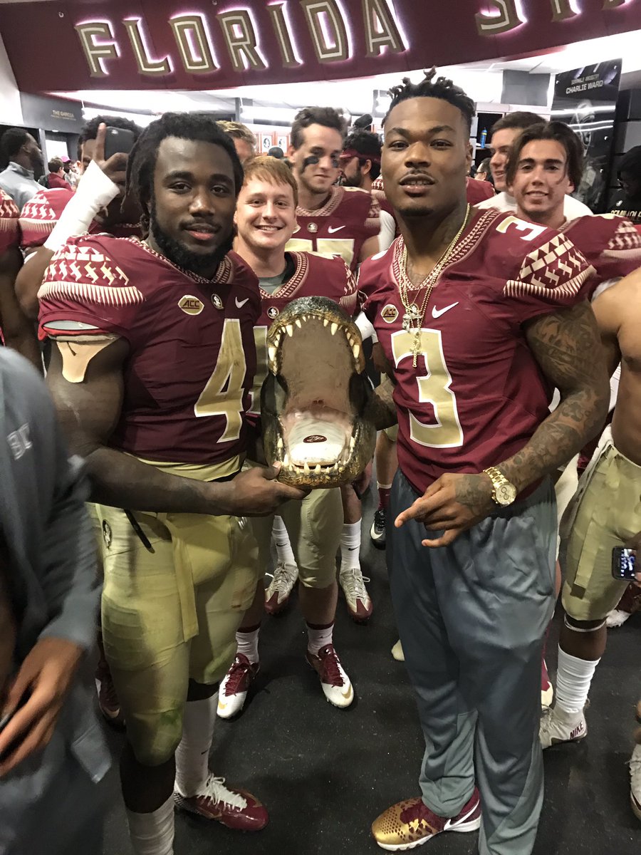 DerwinJames's tweet photo. Back to Back https://t.co/N2mR89EP6E