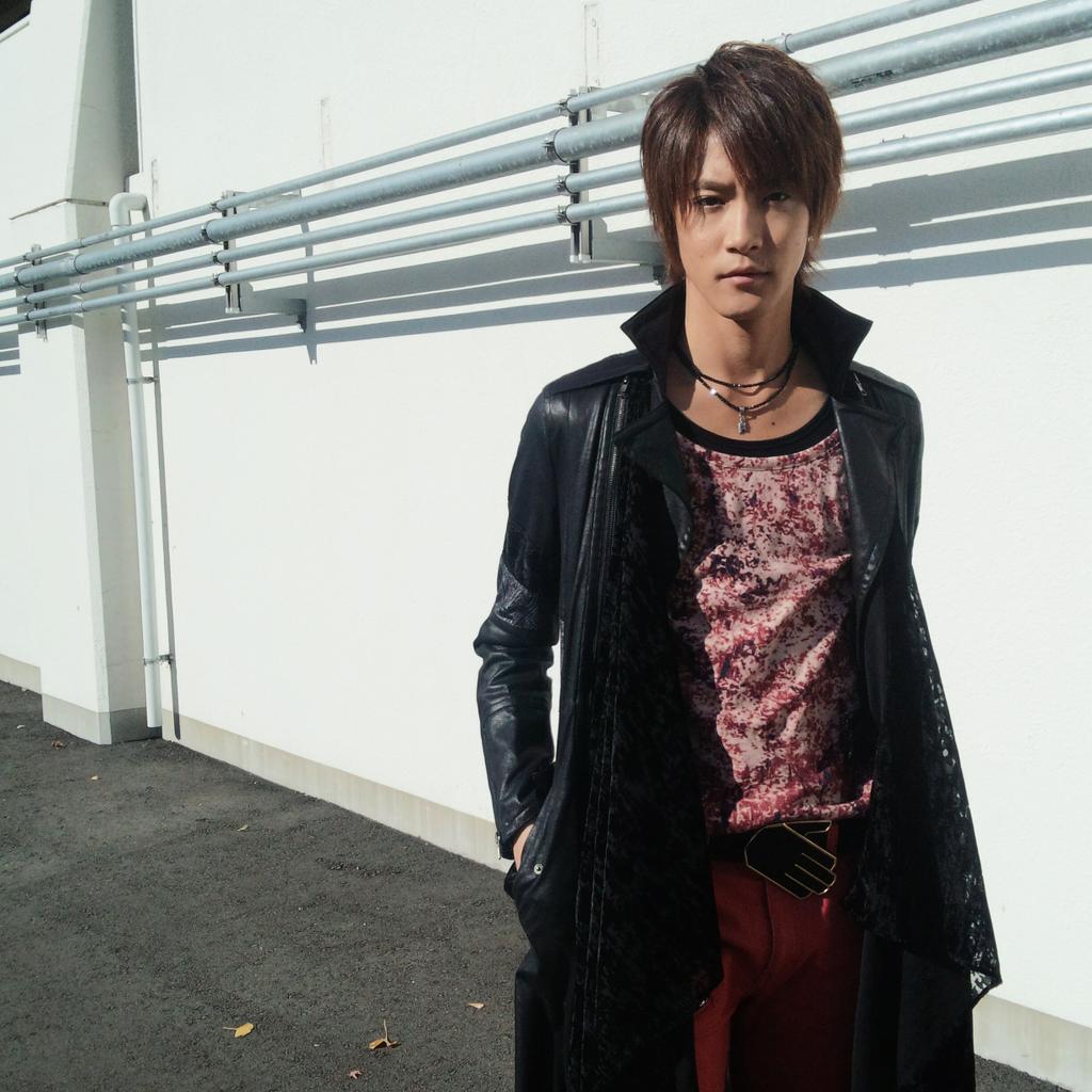 白石隼也 Shunya Shiraishi 皆さんご存知の通り また晴人やります 写真撮ってないので昔のを 白石隼也 Shunya Shiraishi 皆さんご存知の通り また晴人やります 写真撮ってないので昔のを