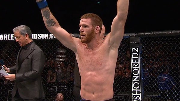 ufcfansfr's tweet photo. Victoire de Andrew Holbrook @AndrewHolbrook contre Jake Matthews @JakeMatthewsUFC
#UFCMelbourne
https://t.co/1PMtsdrMEd https://t.co/JV95h40Glg