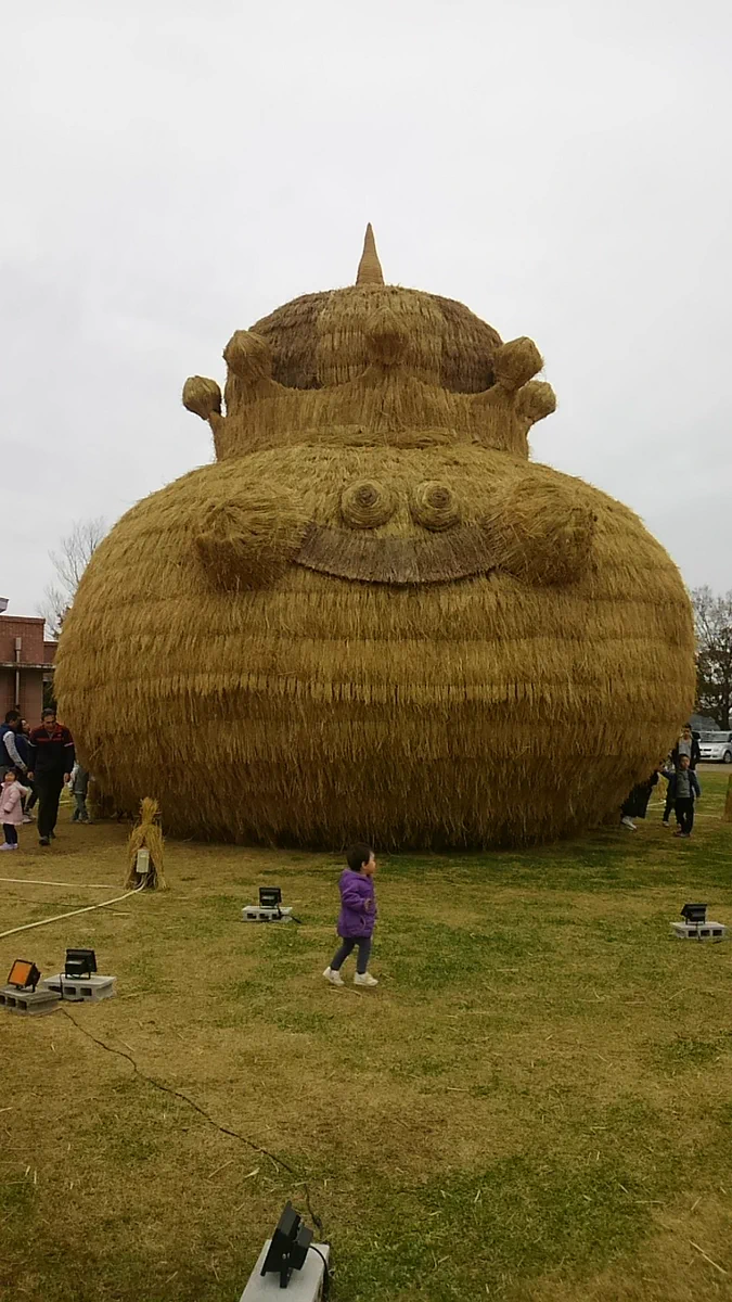 ドラクエを題材にした田んぼアートのクオリティが高すぎるｗｗｗ