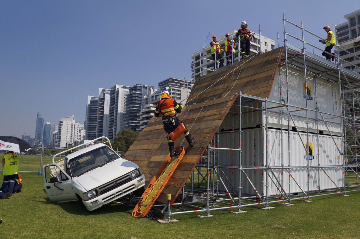tad_graphics's tweet photo. We had fun volunteering for the Merc on the weekend. Although it was a scorcher yesterday. #themerc #perthisok #perth #miningemergency https://t.co/jdCjEMaHVW
