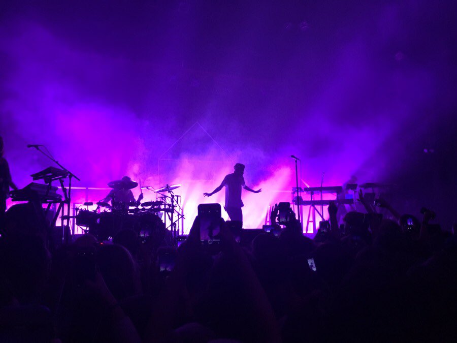 creationofgodga's tweet photo. Troye Sivan

RT if you've seen live
Like if you haven't https://t.co/EAKIEsEbW5
