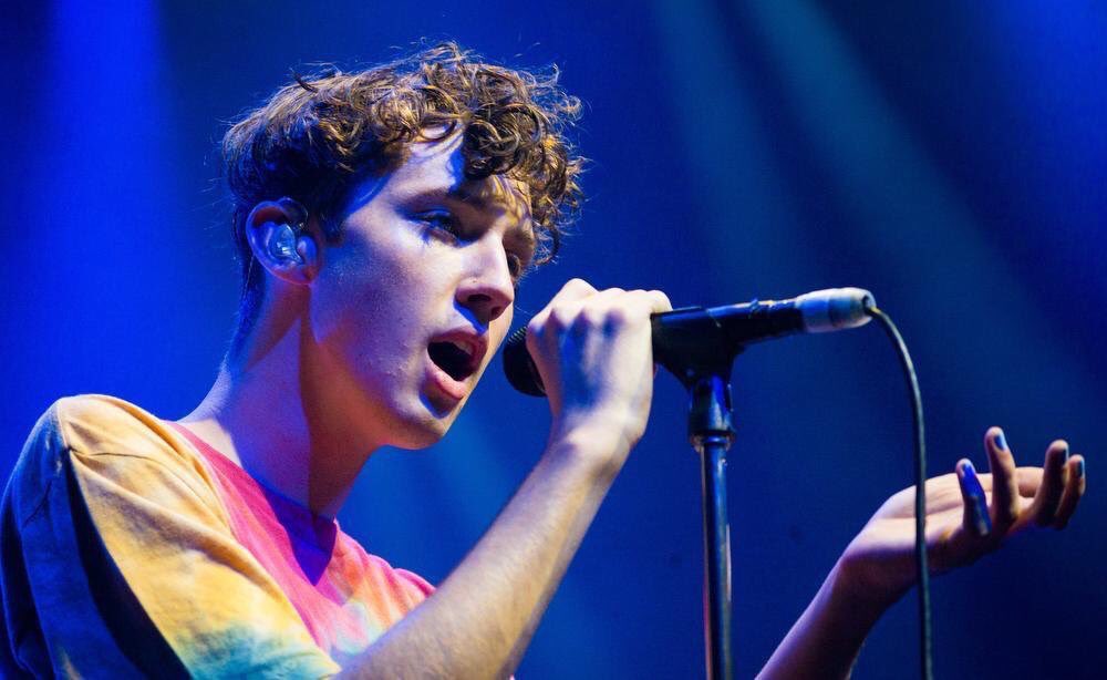 creationofgodga's tweet photo. Troye Sivan

RT if you've seen live
Like if you haven't https://t.co/EAKIEsEbW5
