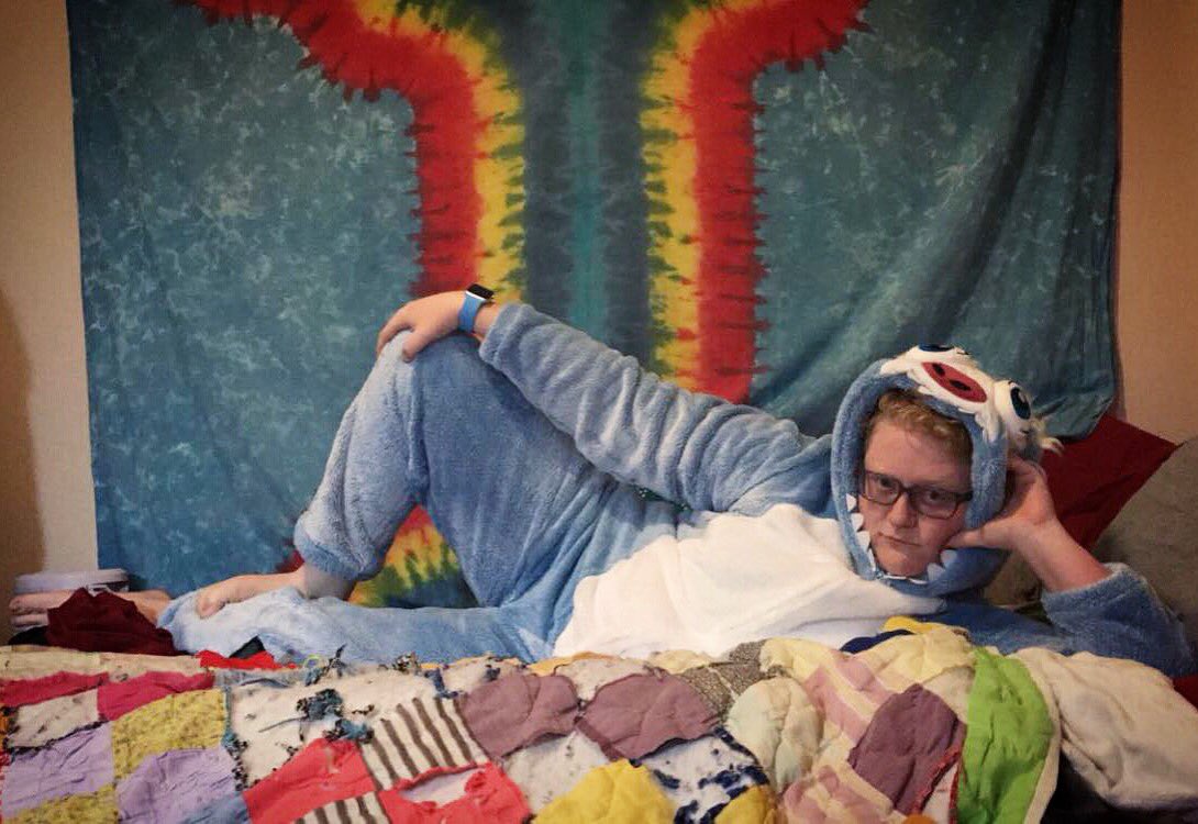 MaseyDawn's tweet photo. I'll be the monster under your bed.
#ThisIsWhyIHaveNoFriends
#GingersGoneWild
#SexyBeast
#ShareForSmiles
#OtherNonsenseHashtag https://t.co/zA3WYjN7UT