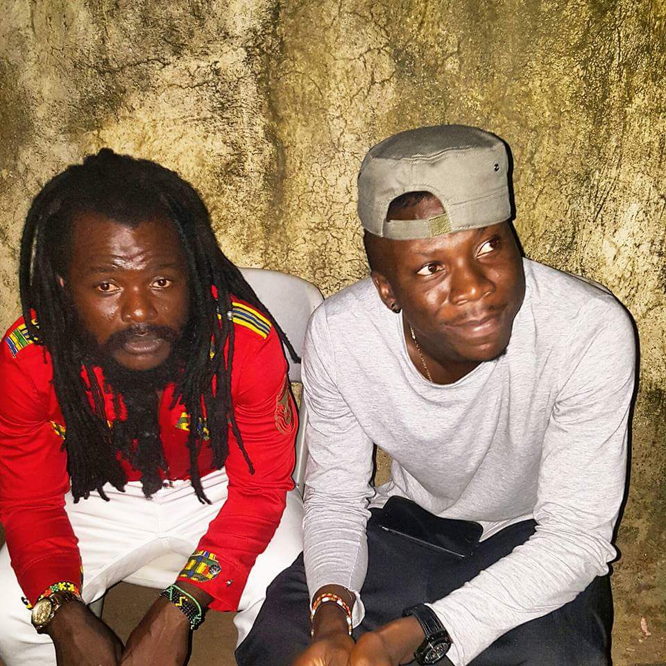 Zolla_nie's tweet photo. #Puom X #Bhim @Nhahayhaa2 @RasKuuku @JahShock @dabiggest_boss @stonebwoyb @1blakkcedi #NwasinRemix #Shellweh #BhimNationGlobal #Konkonsa https://t.co/kfumkyhwJj
