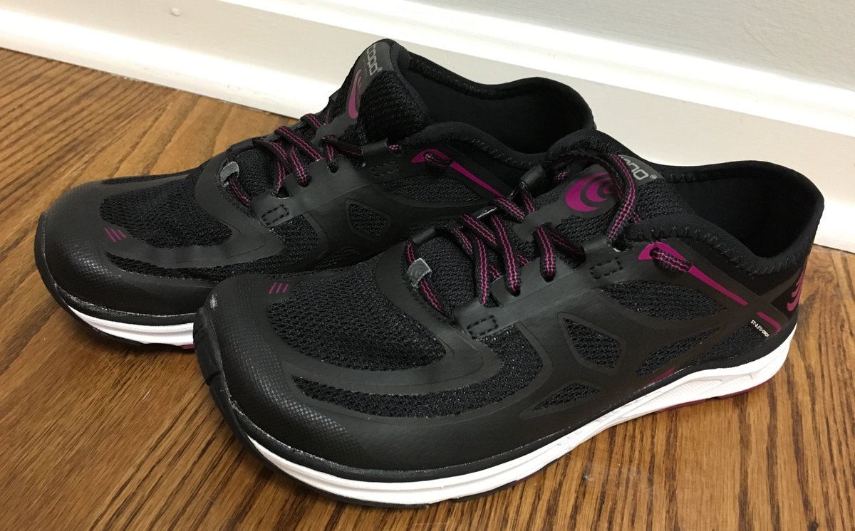 InstantShoeLock's tweet image. Here is a great shoe you don't see on television every day #InstantOrthoShoeLock #FootHealth #FootHealthAwareness
buff.ly/2fUfHIA