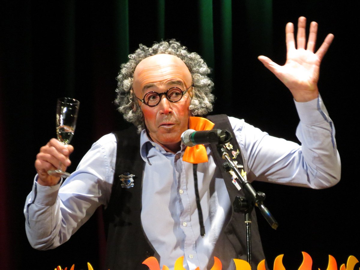 Vandaag presenteren we, in samenwerking met D'n Dreumel, het uitverkochte Buutgala! Met o.a. Harold Schroijen als buutreedner!