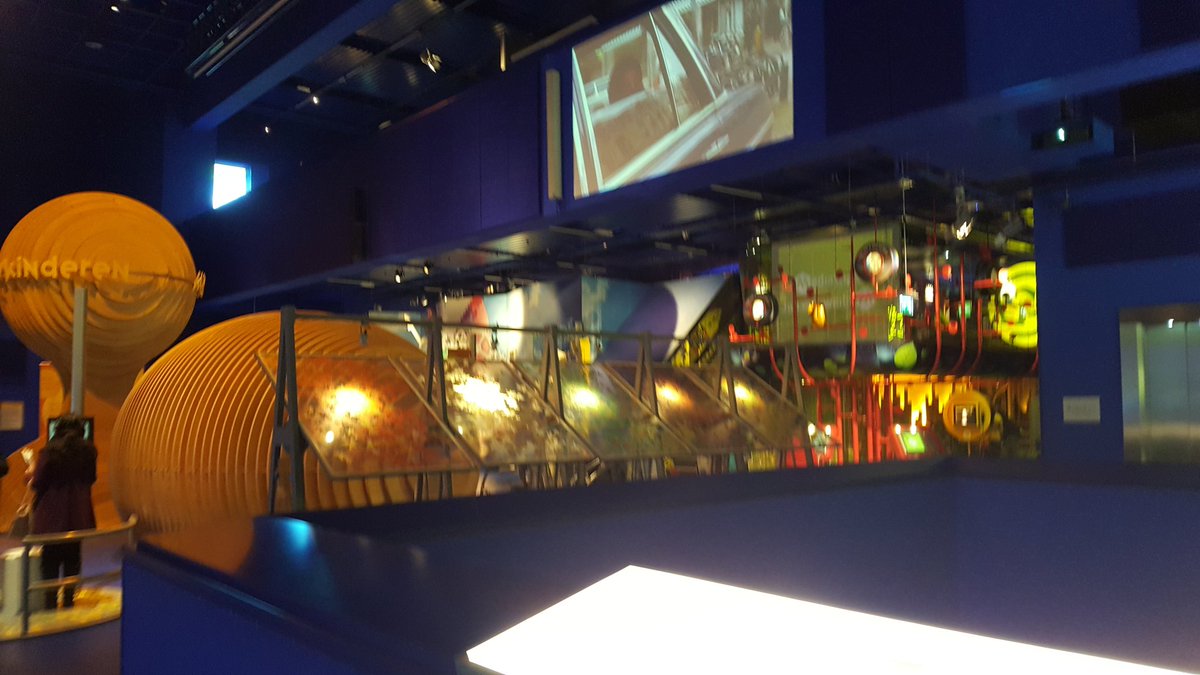 KRNederland's tweet photo. Het begin van #BeeldenGeluid ziet er mooi uit.
#Museum #Hilversum https://t.co/JCWUGxpuze