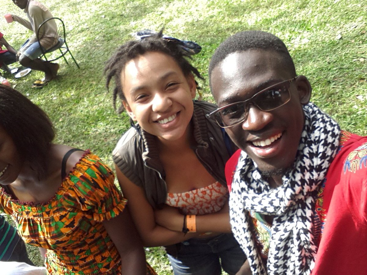 cadilux's tweet photo. @nikki_remus @NkoreJohn @MilegeAfroJazz #milegenov https://t.co/0fE2nv28vd