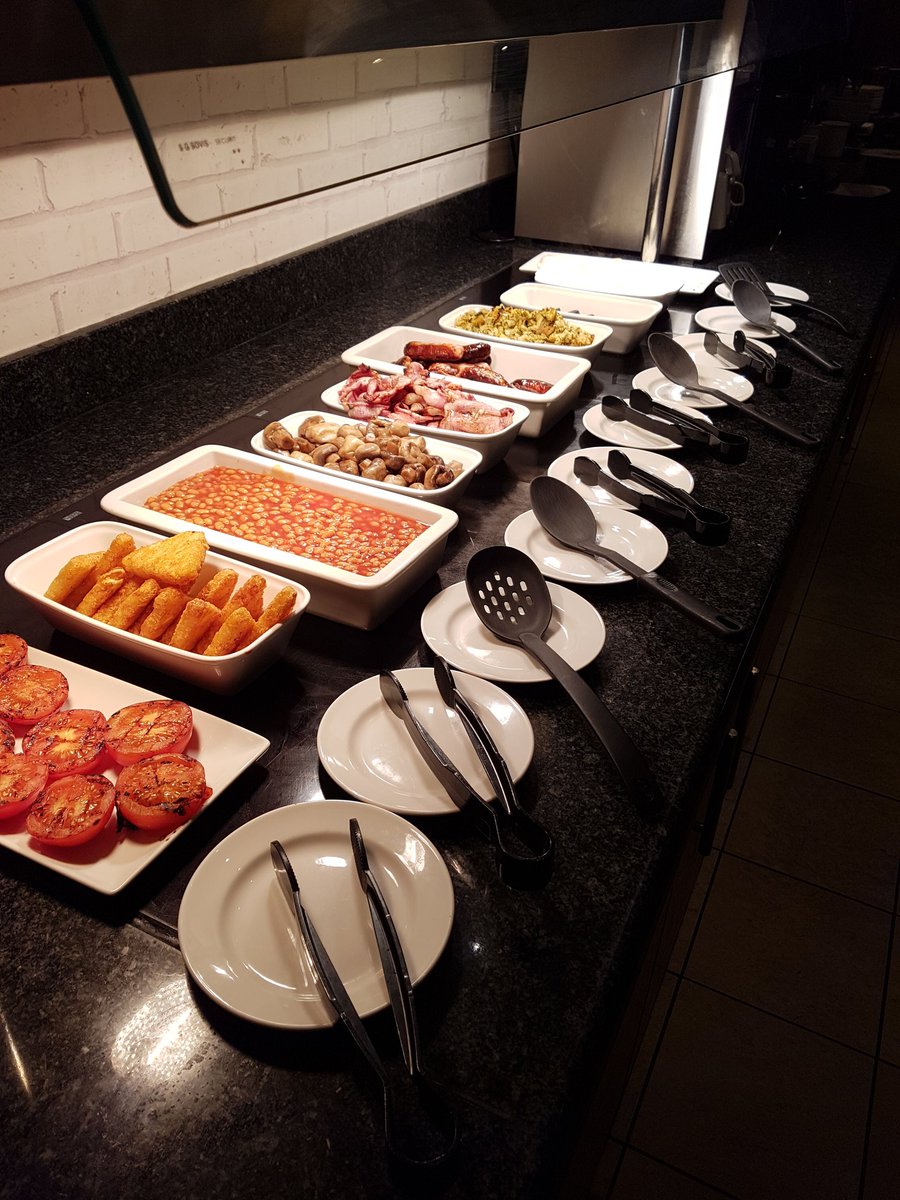 Bela's #breakfast is sure to be the talk of the city #wakeupwonderful <a href="/StMarysGatePI/">StMarysGatePI</a> @MissLoobylou32 <a href="/placemadebyyou/">A Place Made By You</a>  <a href="/jmb0606/">John Mark Brennan</a> <a href="/SDEBDD/">simon ewins</a>