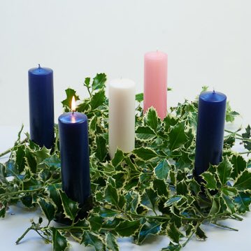 LiveAdvent's tweet image. Today is the first Sunday of Advent
We light the first candle to remember the patriarchs,
our mothers &amp;amp; fathers in faith