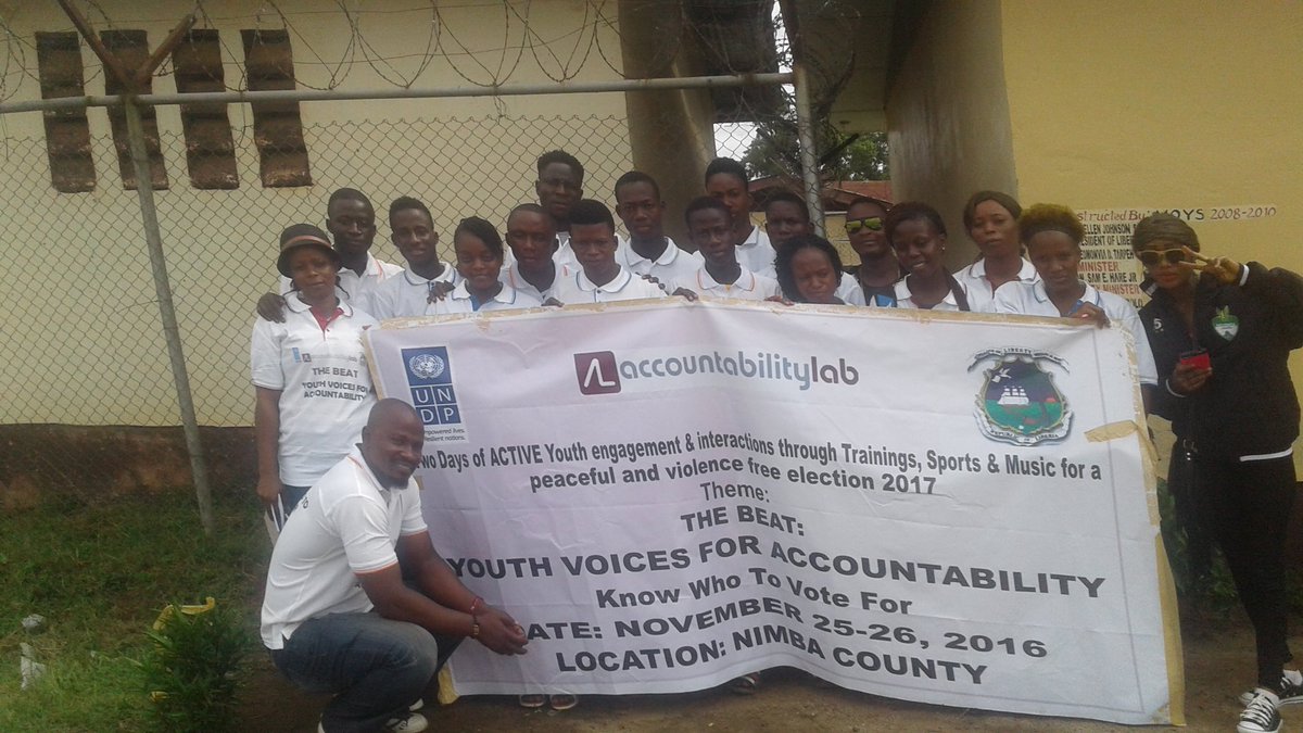 thebrainlaw1's tweet photo. @AccountLab training #40youth in #accountabilityissues for #peacful #voilencefree #election2017 @UNDP @UNDPLiberia @NTikum @VanJones68 https://t.co/IEXgo4cpTd