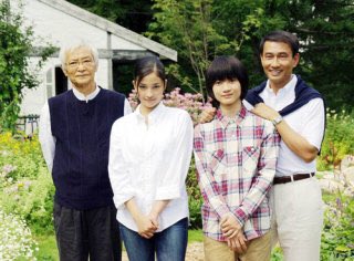 G Ht3 Hoichi また見直したいドラマ 風のガーデン 監督 宮本理江子 脚本 倉本聰 出演 緒形拳 神木隆之介 黒木メイサ 中井貴一 T Co Tfr33ihpmj Twitter