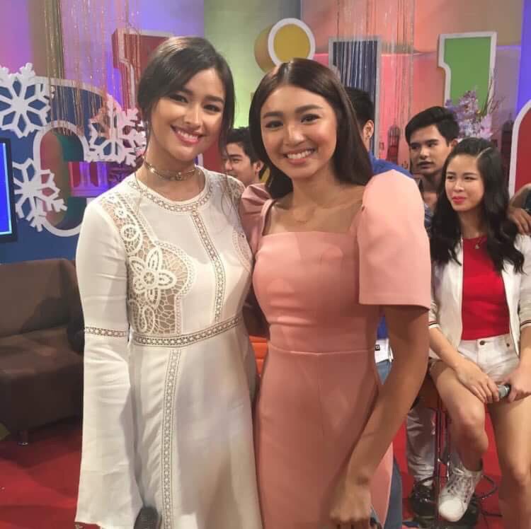 OFCLIZDINE's tweet photo. FINALLY! LizDine ❤️ https://t.co/tlKRfciDyd
