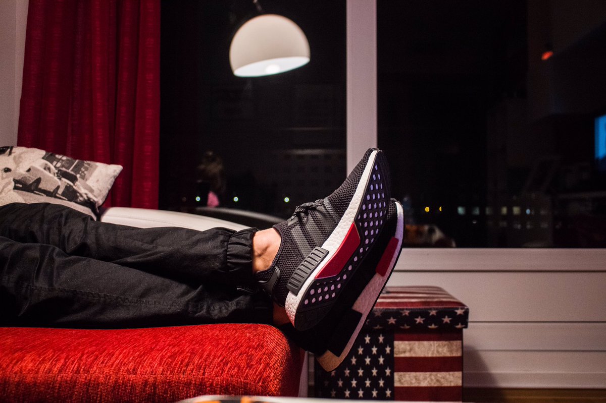 jorge_schez's tweet photo. @adidasoriginals NMD_R1 
Exclusive in @FootLockerEU for the #WeekOfGreatness ✌🏻️✌🏻 https://t.co/W6tsGdFlB2