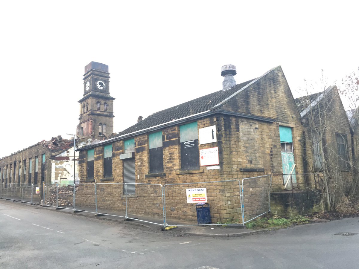 NewsomeForum's tweet photo. Dawn, ten days after the fire. Our iconic clock tower is still standing. We draw breath. We're not turning away. #newsomemill #savetheclock https://t.co/RTNiCTnema